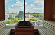 Nearby View and Attractions 5 Van der Valk Hotel Amsterdam Zuidas