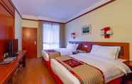 Bedroom 7 Floral Hotel · Yi Xing Lijiang