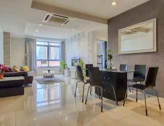 Lobi 2 Taragon Bintang Suites by StayHub 3BR