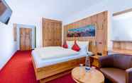 Bedroom 2 Alpenhotel Denninglehen