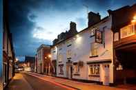 Exterior The Wheatsheaf