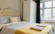 Bilik Tidur 3 London City Studio Apartments