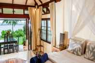 Kamar Tidur 4 Bedroom Beach Front Villa Sea Breeze SDV229B-By Samui Dream Villas