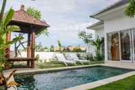 Swimming Pool Villa Anna4