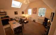 Common Space 5 Modern 2nd Floor, 1 bed Apartment in the Heart of