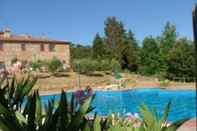 Swimming Pool Agriturismo Lampugnano