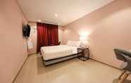 Kamar Tidur 2 Maximum Hotel