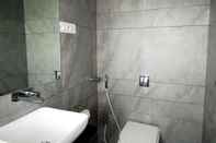 Toilet Kamar Hotel Silver Ace