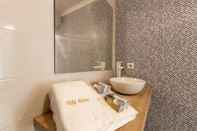 In-room Bathroom Villa Alzira