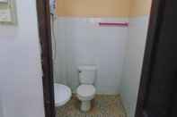 Toilet Kamar Saynambak Riverside Guest House