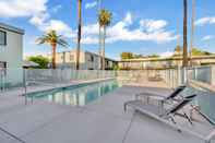 Swimming Pool Modern Contemporary OT Scottsdale W-Pool