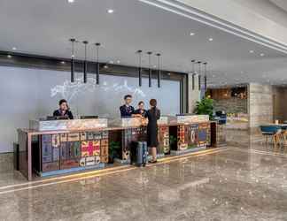 Lobi 2 Kyriad Marvelous Hotel Pudong Airport