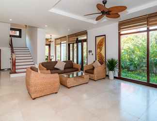 Lobby 2 Luxury Villas - Villa Danang Beach