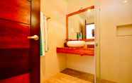 In-room Bathroom 3 Anda Pearl Premier Resort