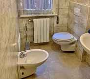 In-room Bathroom 7 Appartamenti Viale Italia