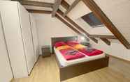 Bilik Tidur 4 ZH Strawberry - Oerlikon Hitrental Apartment