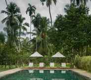 Swimming Pool 5 Taru Villas Riva - Negombo