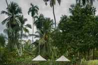 Kolam Renang Taru Villas Riva - Negombo