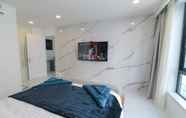 Bedroom 5 Villa with Shared Pool in Central Pattaya - Palmc19