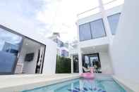 สระว่ายน้ำ Private Pool Villa in Central Pattaya - Palmc9