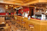 Bar, Kafe dan Lounge Hôtel Restaurant du Vanil Noir