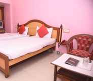 Bedroom 6 Hotel Sharda