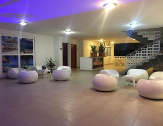 Lobby 2 Hotel La Fragata