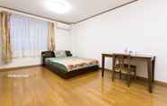 Bedroom 3 Centrally Located Deluxe Furnished.2