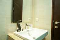 In-room Bathroom Tranquil and Well Appointed Studio Apartment at Menteng Park