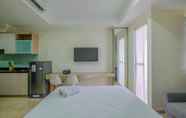 ห้องนอน 3 Brand New Studio Apartment at Menteng Park