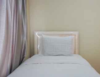 Kamar Tidur 2 Sea View 2BR Apartment at Green Bay Condominium