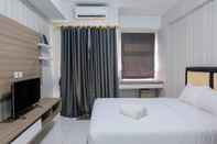 ห้องนอน Best Price and Modern Studio Apartment at Ayodhya Residence