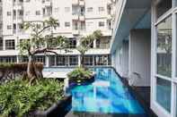 Swimming Pool Comfy and Tranquil Studio Room Bintaro Icon Apartment