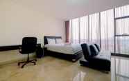 Kamar Tidur 4 Relaxing 1BR Apartment at L'Avenue Pancoran