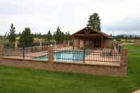 Swimming Pool Bryce Canyon Pines