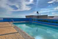 Swimming Pool Marina Residential Suites