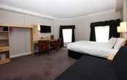 Bilik Tidur 7 Wynnstay Arms, Wrexham by Marston's Inns