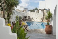 スイミングプール Aegeon Hotel