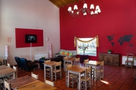 Quầy bar, cafe và phòng lounge Hostel Inn Calafate