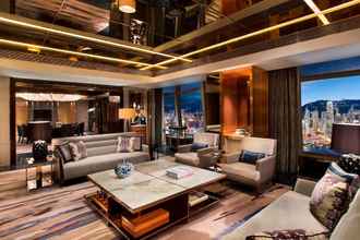 Lobi 4 The Ritz Carlton Hong Kong