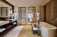 Toilet Kamar The Ritz Carlton Hong Kong