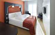 Bedroom 2 Parkhotel Stuttgart Messe - Airport