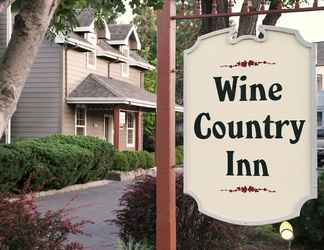 Bên ngoài 2 Wine Country Inn