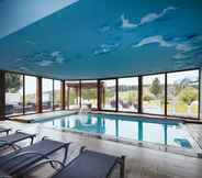 Swimming Pool 3 Hotel - Restaurant Le Velleda