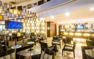 Quầy bar, cafe và phòng lounge 7 Hotel Spiwak Chipichape Cali