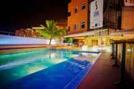 Swimming Pool Hotel Spiwak Chipichape Cali