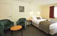 Bedroom 3 Bella Vista Motel Gisborne