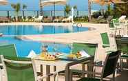 Swimming Pool 2 Avanti Mohammedia Hotel
