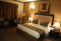 Bilik Tidur London Crown Hotel