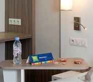 Kamar Tidur 6 ibis Styles Melun Hotel